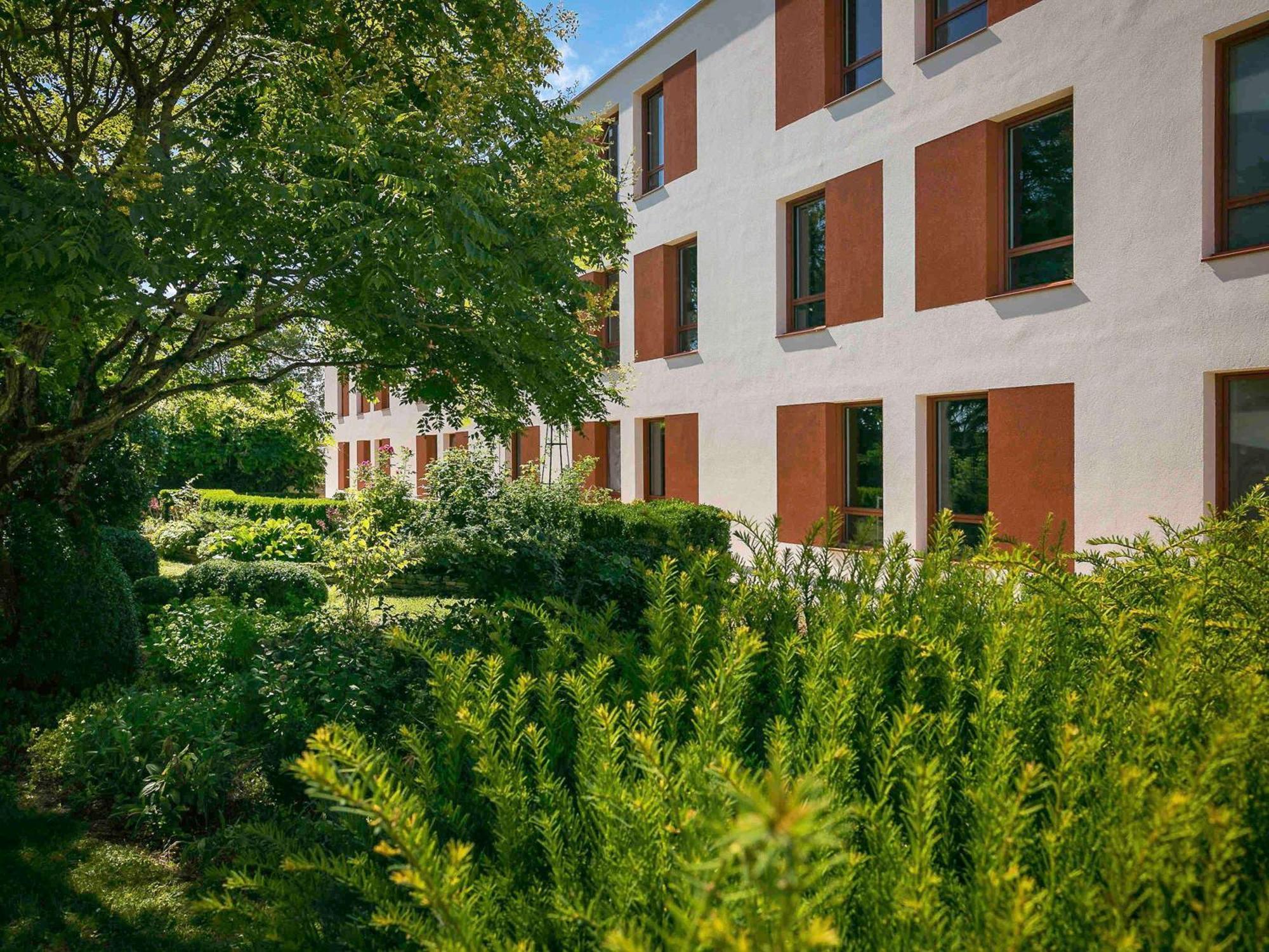 Hotel ibis Styles Dijon Sud Domaine De Beauregard 21600 Longvic Exterior foto